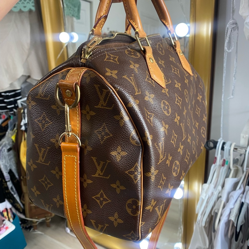 Monogram Louis Vuitton Speedy 30 Bandouliere